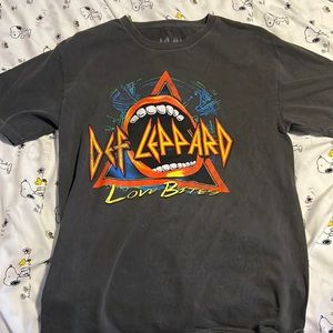 Def Leppard H&M Tee